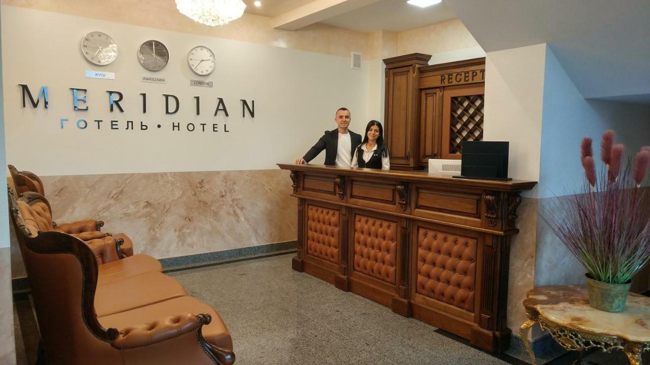 Hotel Meridian Brody Buitenkant foto