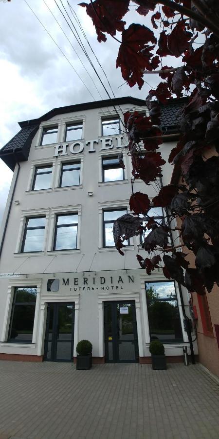 Hotel Meridian Brody Buitenkant foto